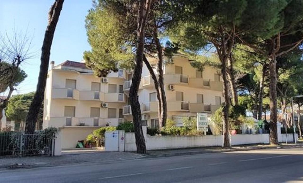 Hotel Enrica Cervia Exterior photo